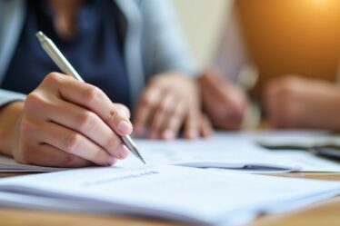 Guide pratique : Déclarer pas à pas les biens immobiliers d'une SCI familiale