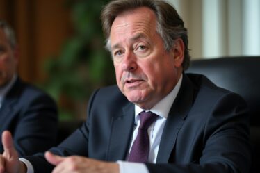 Quel est le patrimoine financier actuel de David Douillet ?